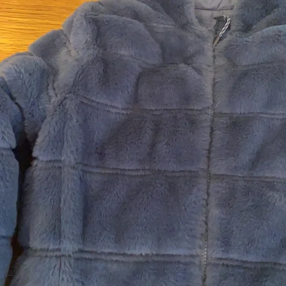 Athleta Girl Reversible Jacket ~ NEW without tags ~ my daughter never wore it.